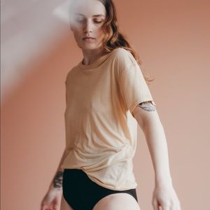 Baserange Bamboo Jersey Loose Tee / Tea / XS